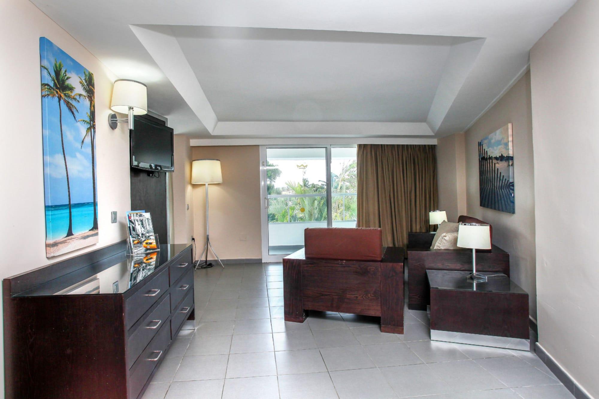 Riu Naiboa Hotel 4*