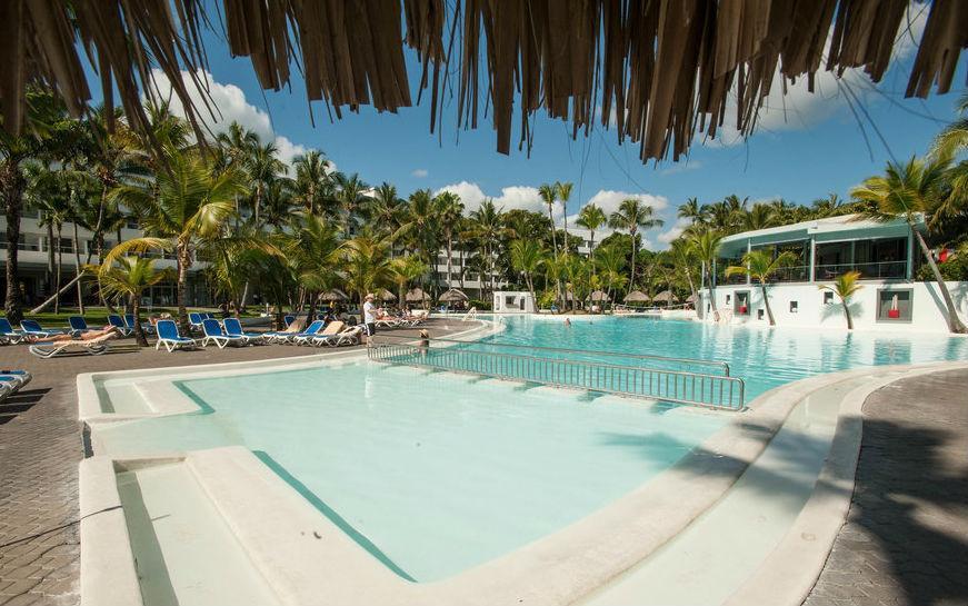 Hotel Riu Naiboa
