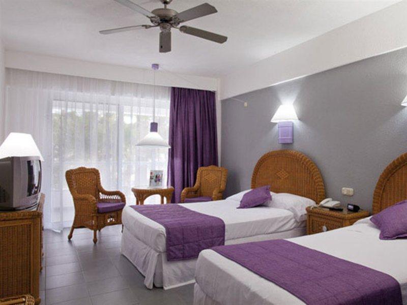 Riu Naiboa 4*
